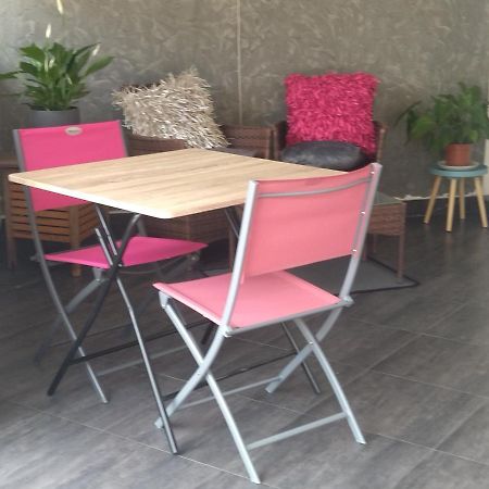 Chambre Moon Ray Proche Paris Stains Exterior foto