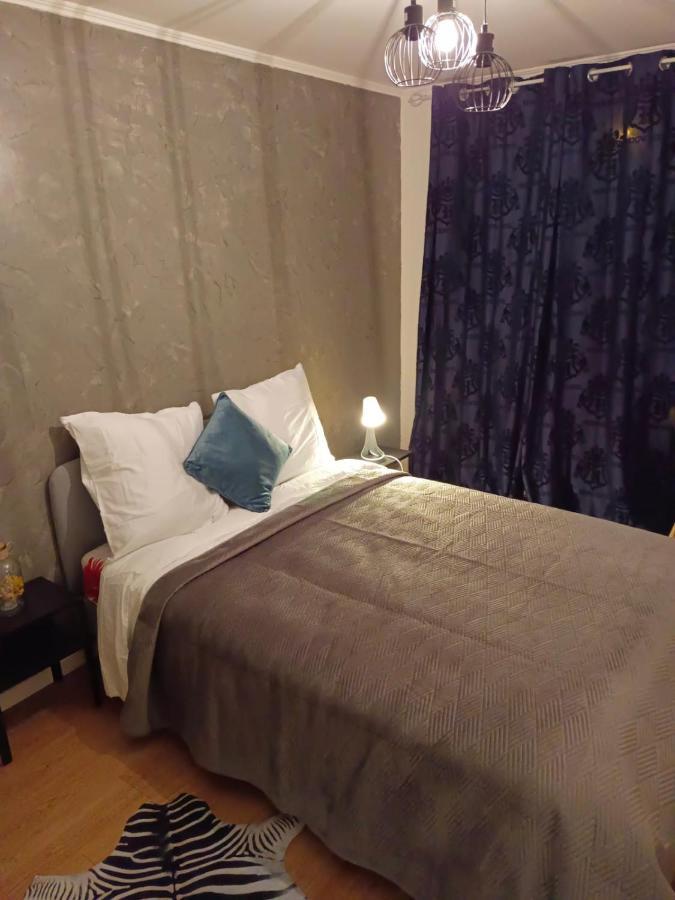 Chambre Moon Ray Proche Paris Stains Exterior foto